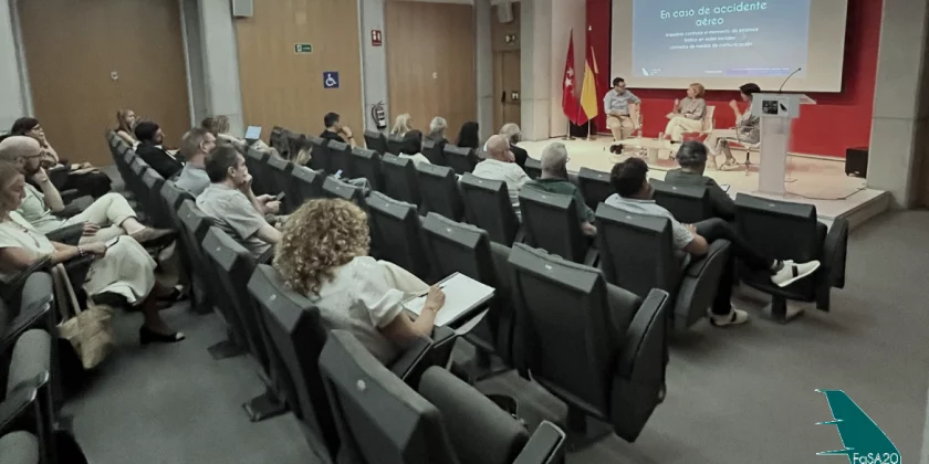 I Conferencia sobre Comunicación en una tragedia aérea
