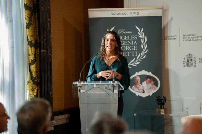 Presentación por la Maestra de Ceremonias del acto del segundo premio FaSA20.
